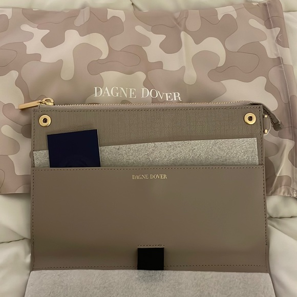 💥LAST ONE💥 NWT Dagne Dover Essential Canvas Wallet in Blush - Picture 9 of 16